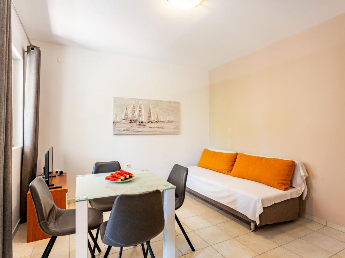 Apartment Tino - Zad511 By Interhome Sukošan Eksteriør bilde